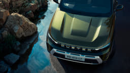 Renault Duster Color Greenish