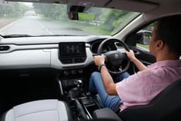 Renault Kiger Dashboard