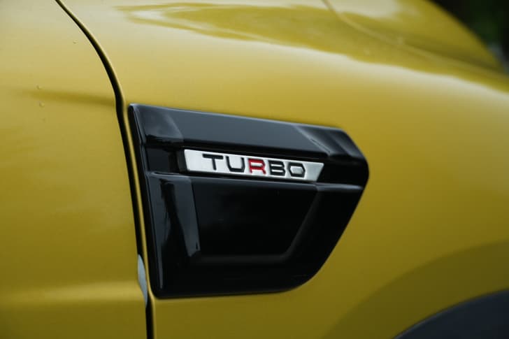 Renault Kiger Front Logo