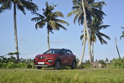 Renault Kiger Front Right Three Quarter