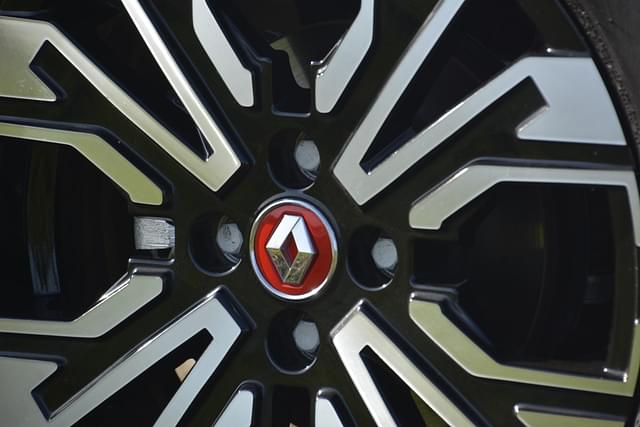 Alloy Wheels True Image - 6857