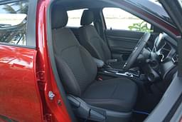 Renault Kiger Front Row Seats