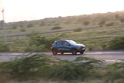 Renault Kwid Front Right Three Quarter