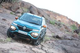 Renault Kwid Front Right Three Quarter