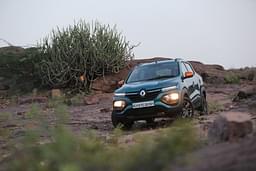 Renault Kwid Front Left Three Quarter