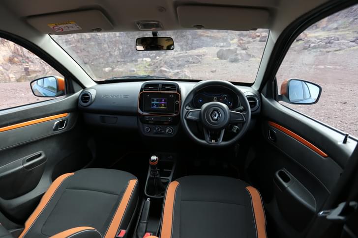 Renault Kwid Dashboard