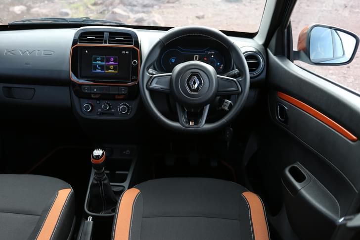 Renault Kwid Dashboard