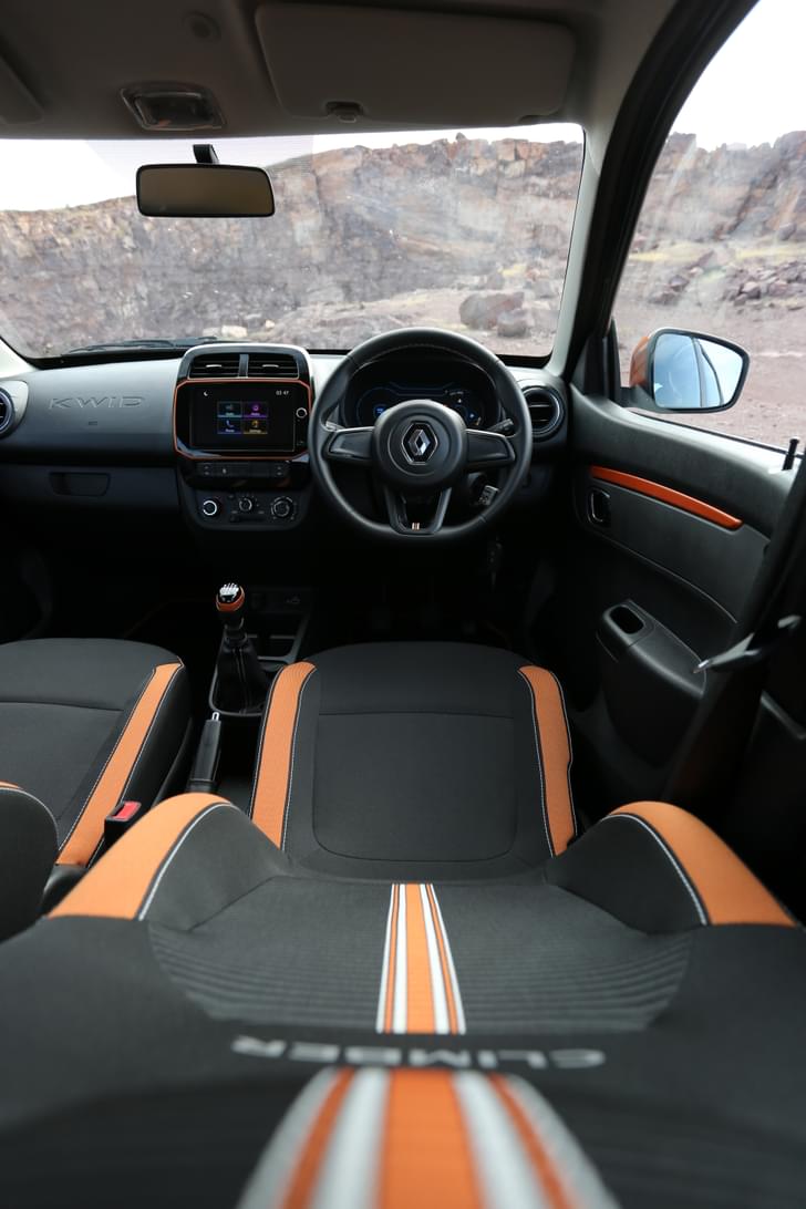 Renault Kwid Dashboard