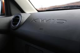Renault Kwid Dashboard