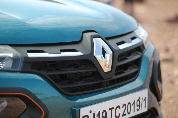 Renault Kwid Body Colored Bumpers