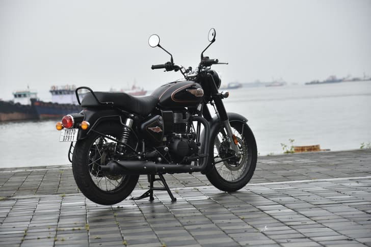 Royal Enfield 2023 Bullet 350 Color Black