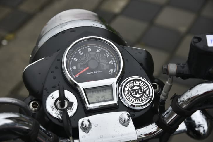 Royal Enfield 2023 Bullet 350 Color Black