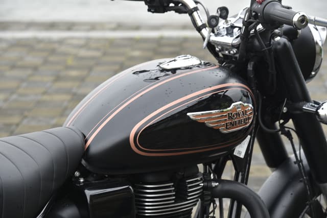 Closed Fuel Lid Image - 26196