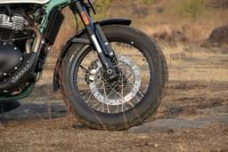 Royal Enfield Bear 650 Color Green