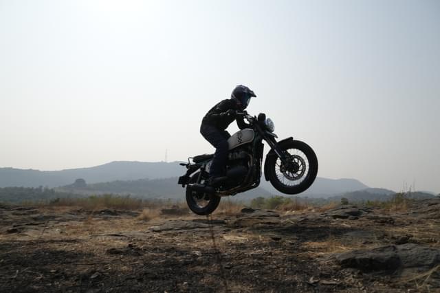 Front Wheels Image - 26359