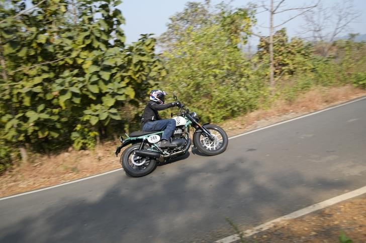 Royal Enfield Bear 650 Wheel