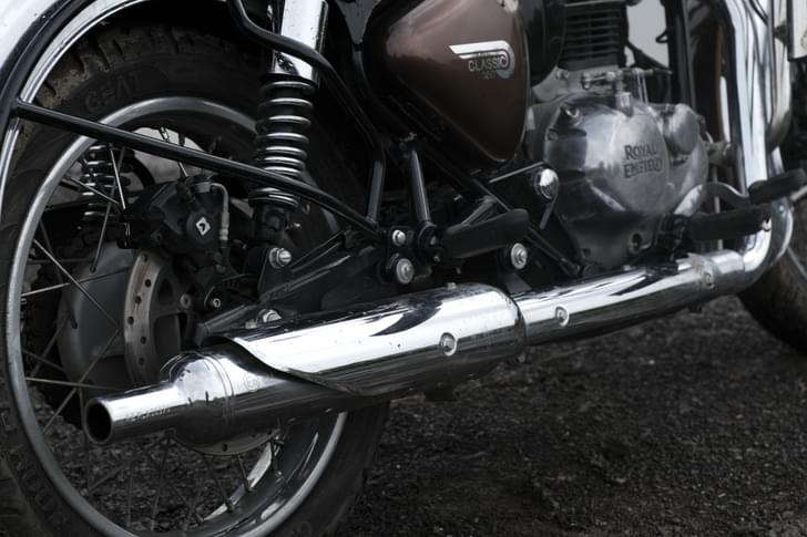 Royal Enfield Classic 350 Color Black