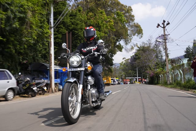 Front Right Three Quarter