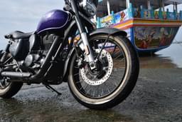 Royal Enfield Goan Classic 350 Front Right Three Quarter