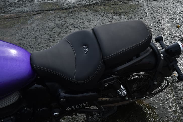 Royal Enfield Goan Classic 350 Color Purple