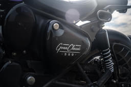 Royal Enfield Goan Classic 350 Color Black