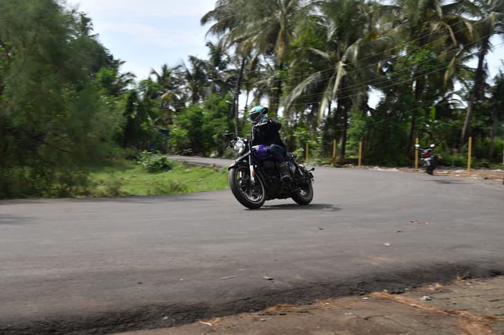 Royal Enfield Goan Classic 350 Right Side View
