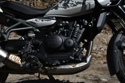 Royal Enfield Himalayan Color Black