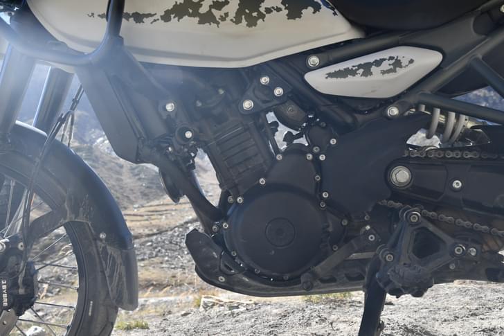Royal Enfield Himalayan Color Black