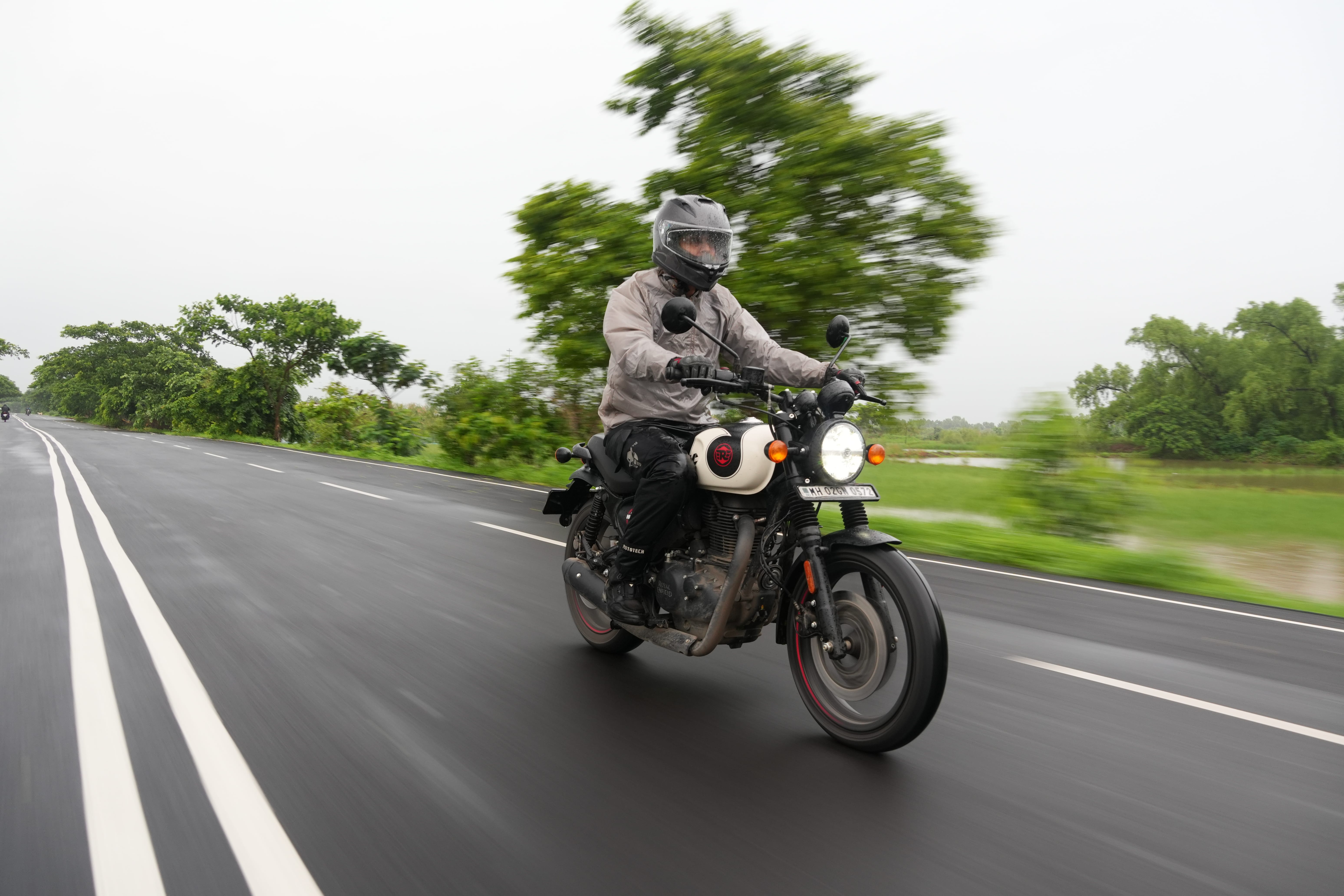 Hi, I am 40 years old and have been riding an Activa for the last 10 years. I will be buying a new bike this year. The bike will mostly be used in the city for a daily commute of about 20 km, with...