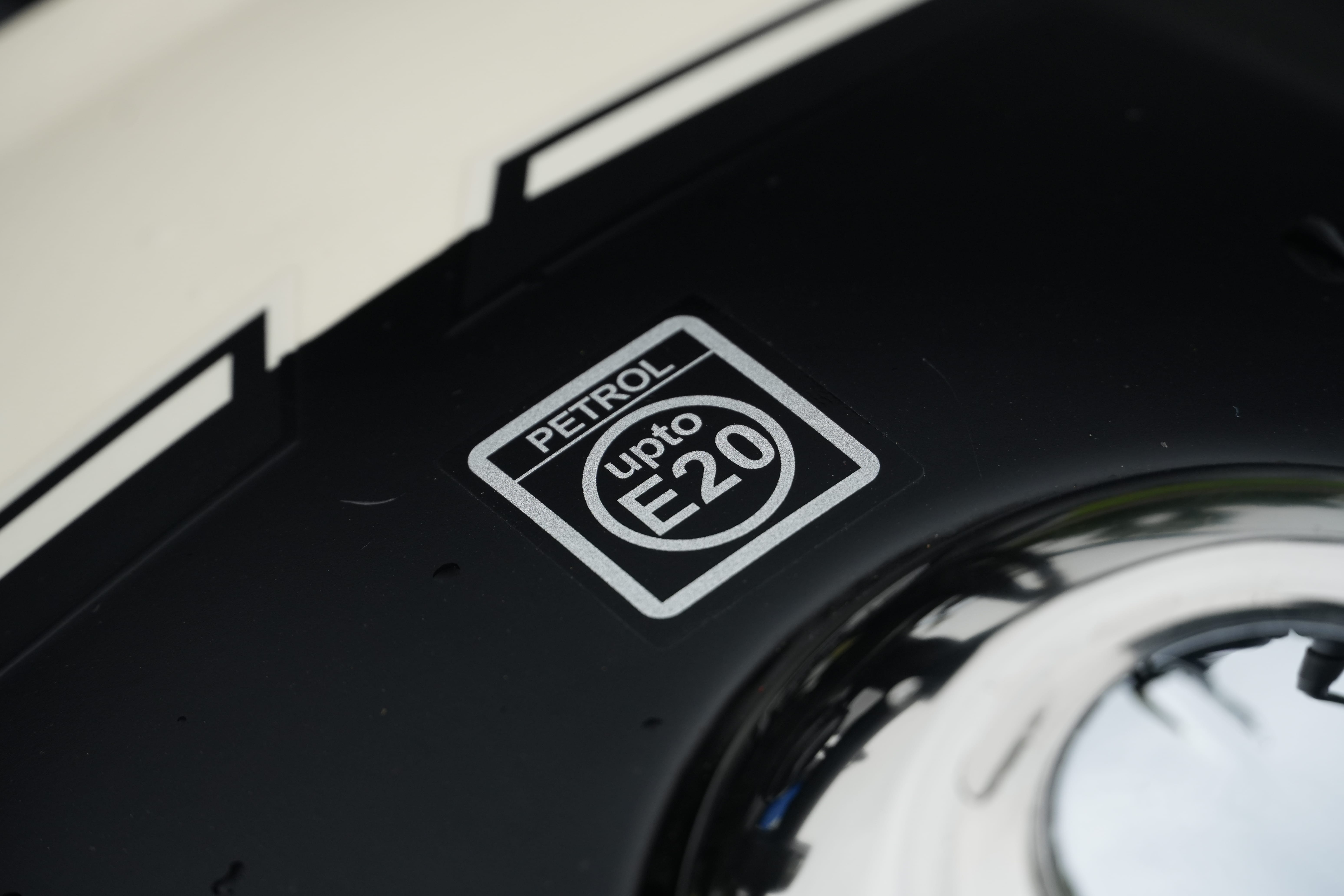 Closed Fuel Lid