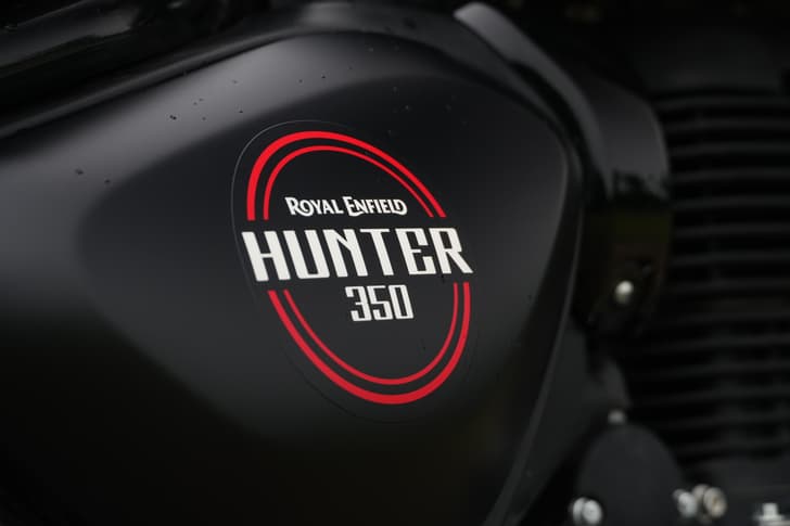 Royal Enfield Hunter 350 Color Black