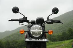 Royal Enfield Hunter 350 Front View