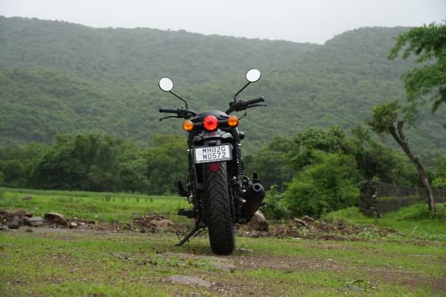 Rear View Image - 21591