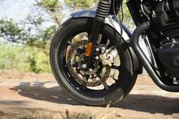 Royal Enfield Interceptor 650 Color Black