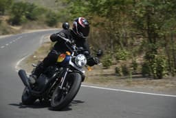 Royal Enfield Interceptor 650 Headlight