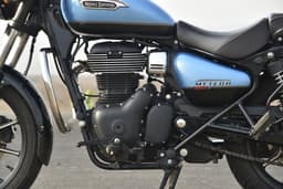 Royal Enfield Meteor 350 Color Blue