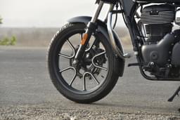 Royal Enfield Meteor 350 Color Black