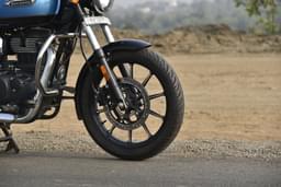 Royal Enfield Meteor 350 Color Black