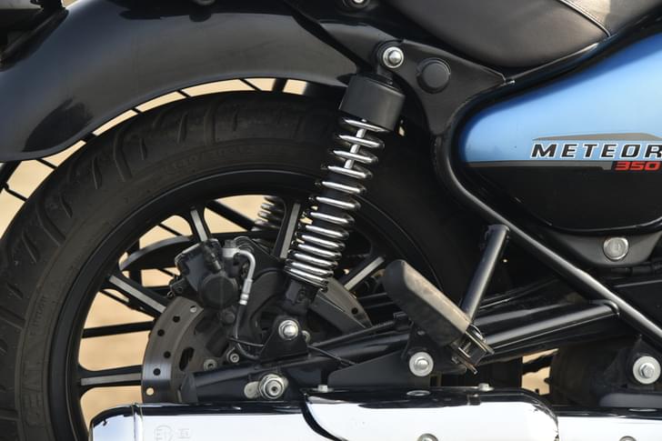 Royal Enfield Meteor 350 Color Black