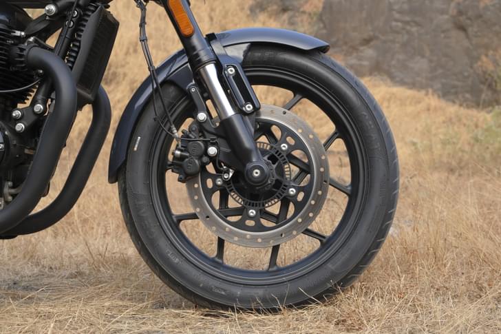 Royal Enfield Shotgun 650 Color Black