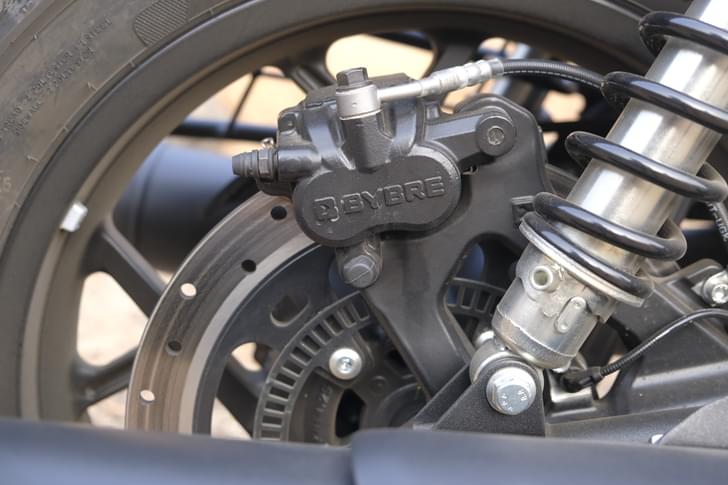 Royal Enfield Shotgun 650 Color Black