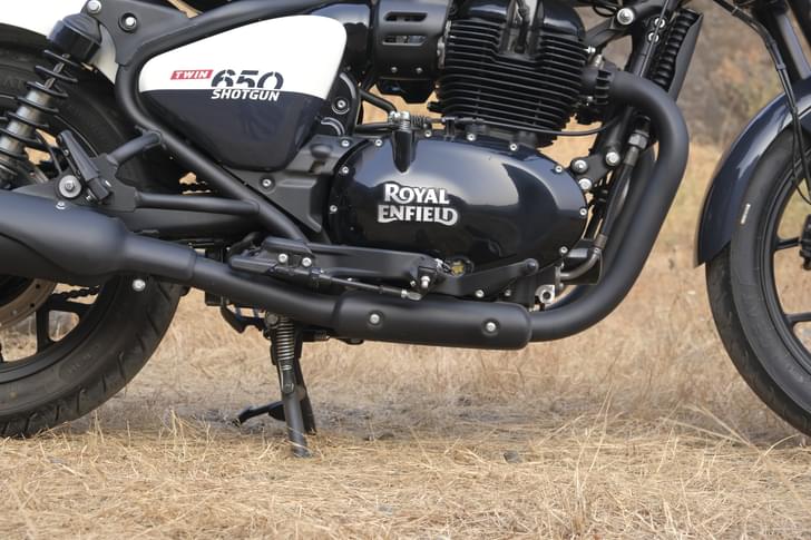 Royal Enfield Shotgun 650 Color Black