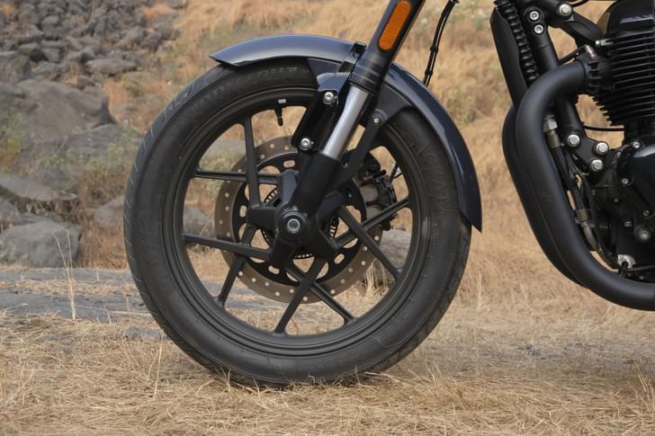 Royal Enfield Shotgun 650 Color Black