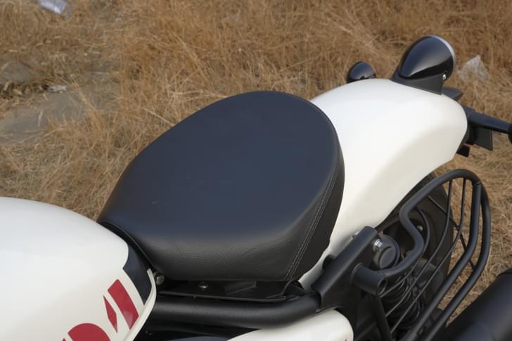 Royal Enfield Shotgun 650 Color Black