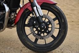 Royal Enfield Super Meteor 650 Color Red