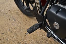 Royal Enfield Super Meteor 650 Color Black