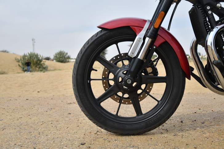 Royal Enfield Super Meteor 650 Color Black