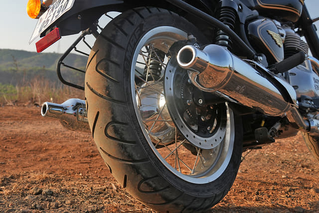 Rear View Image - 36381
