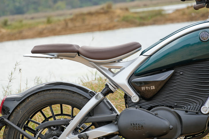 Color Green, Brown, Black