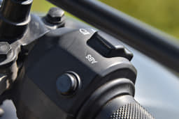 Royal Enfield Scram 440 Color Black